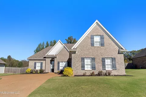 3238 Vineyard Drive Dr, Southaven, MS 38672