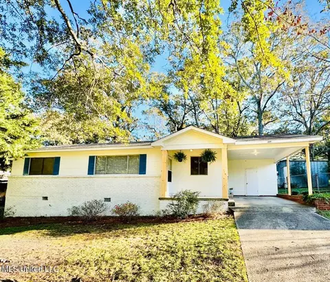 233 Ann Dr, Pearl, MS 39208