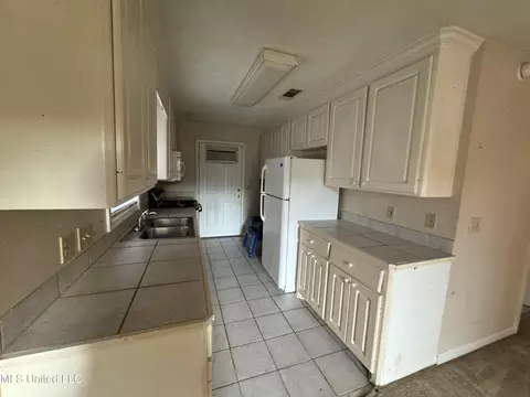 4080 Puckett Rd, Jackson, MS 39212 photo 2