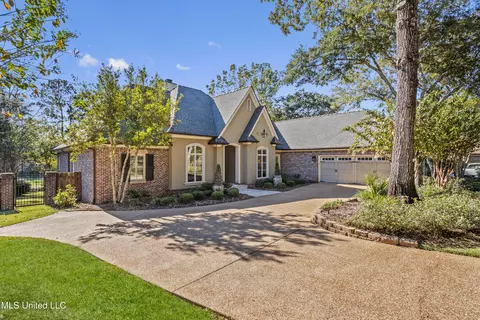 24345 Oak Island Dr, Pass Christian, MS 39571