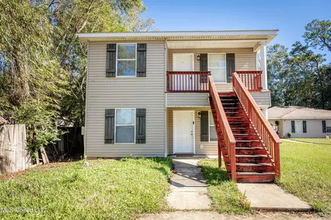 9632 Smith Ave #A & B, Ocean Springs, MS 39565