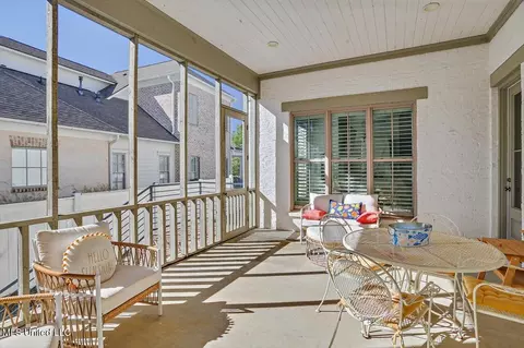 Exterior - 155 N Natchez Dr, Madison, MS 39110 photo 6 of 9