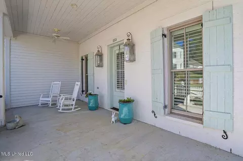 Exterior - 155 N Natchez Dr, Madison, MS 39110 photo 3 of 9