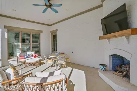 Exterior - 155 N Natchez Dr, Madison, MS 39110 photo 5 of 9