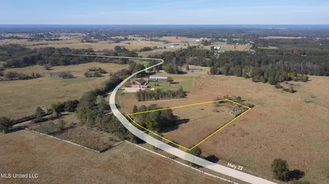 3930 Mississippi 22, Flora, MS 39071 photo 3