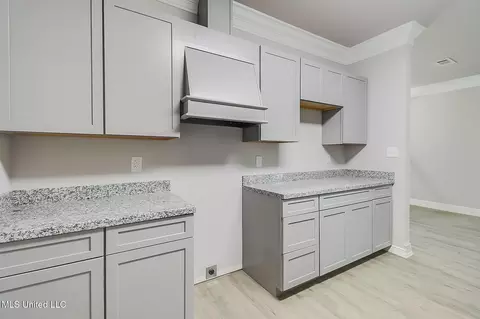 Kitchen - 8930 Maili Way, Diamondhead, MS 39525 photo 3 of 3