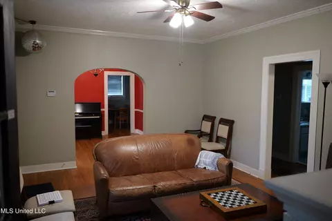 Living - 1733 Myrtle St, Jackson, MS 39202 photo 1 of 1