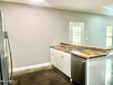 453 Pine Hill Ln, Brandon, MS 39042 photo 5