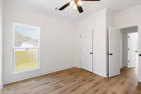 Bedroom - 967 Mullican Rd, Florence, MS 39073 photo 3 of 4