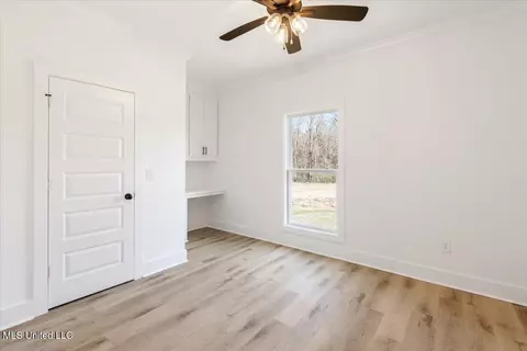 Bedroom - 967 Mullican Rd, Florence, MS 39073 photo 4 of 4