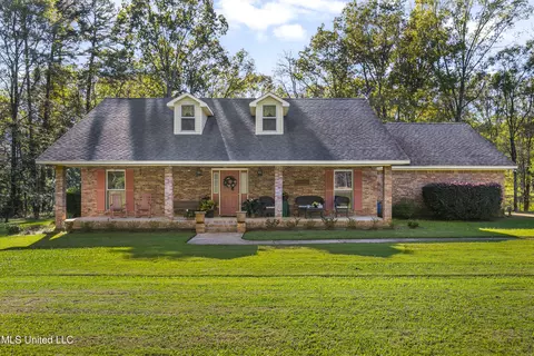 1908 Timber Lake Pl, Byram, MS 39272