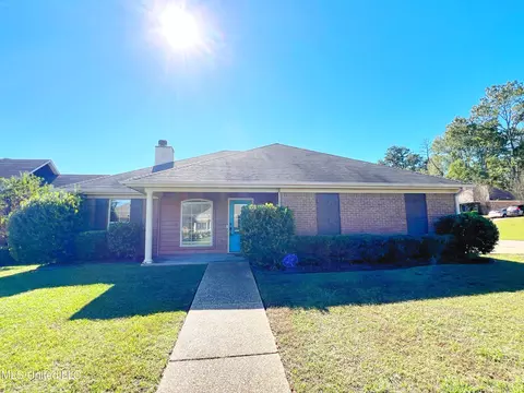 550 Lincolns Dr, Brandon, MS 39042