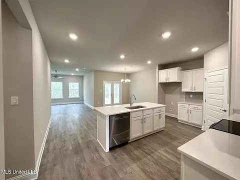 18378 Spring Hill Dr, Saucier, MS 39574 photo 2