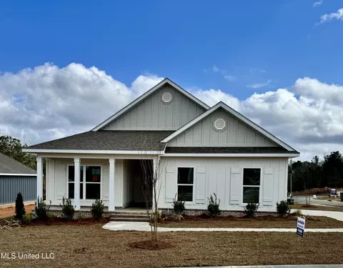 18378 Spring Hill Dr, Saucier, MS 39574