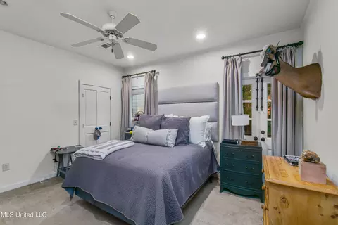 Bedroom - 2055 Heritage Hill Dr, Jackson, MS 39211 photo 7 of 8