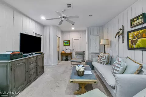Other - 2055 Heritage Hill Dr, Jackson, MS 39211 photo 5 of 16