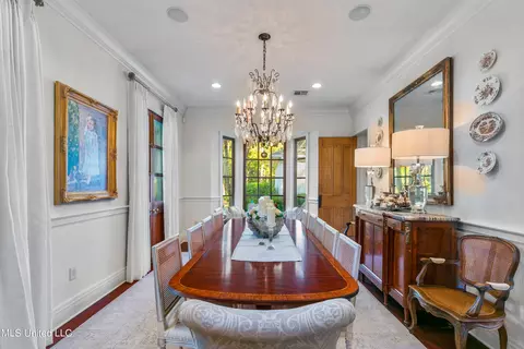 Dining - 2055 Heritage Hill Dr, Jackson, MS 39211 photo 1 of 3
