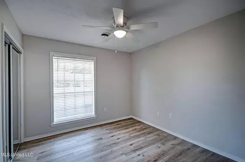 Bedroom - 910 Live Oak Dr, Clinton, MS 39056 photo 1 of 6