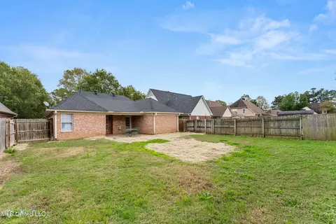 Exterior - 3143 Quartz Dr, Hernando, MS 38632 photo 3 of 3