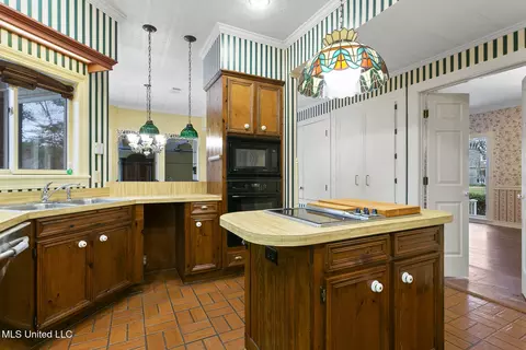21 Moss Forest Cir, Jackson, MS 39211 photo 13