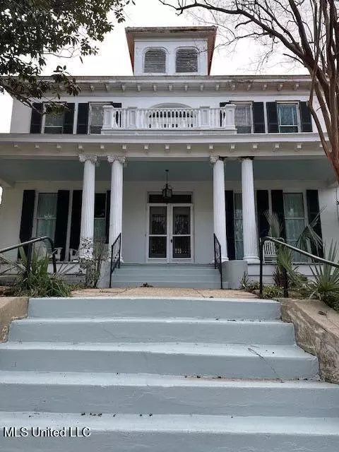 309 S Commerce St, Natchez, MS 39120
