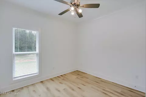Bedroom - 961 Mullican Rd, Florence, MS 39073 photo 3 of 3