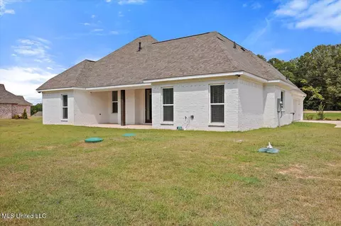 Exterior - 961 Mullican Rd, Florence, MS 39073 photo 8 of 13