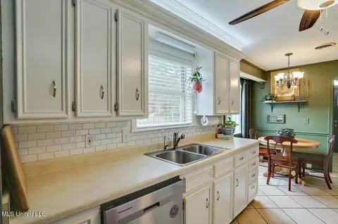 139 Longmeadow Rd, Brandon, MS 39042 photo 17