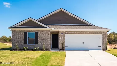 5364 Willow Oak Dr, Horn Lake, MS 38637