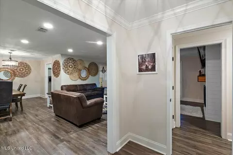 Entry Way - 706 Pinehurst St, Clinton, MS 39056 photo 2 of 2