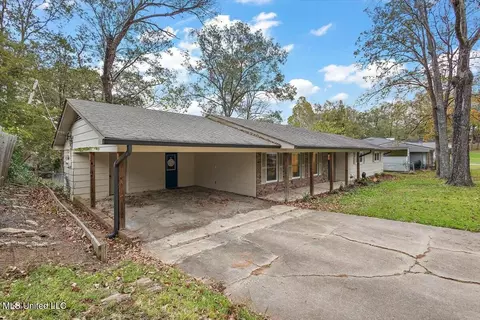 Other - 706 Pinehurst St, Clinton, MS 39056 photo 1 of 6