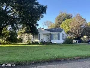 26 Maplewood Ln, Natchez, MS 39120