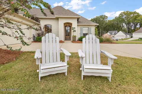 152 Shore View Dr, Madison, MS 39110