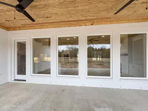 Exterior - 998 Mullican Rd, Florence, MS 39073 photo 5 of 7