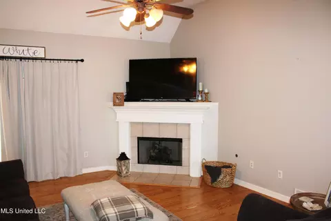 1139 Tara Dr, Hernando, MS 38632 photo 5