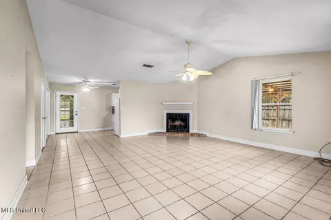 4 Michael Ct, Long Beach, MS 39560 photo 5