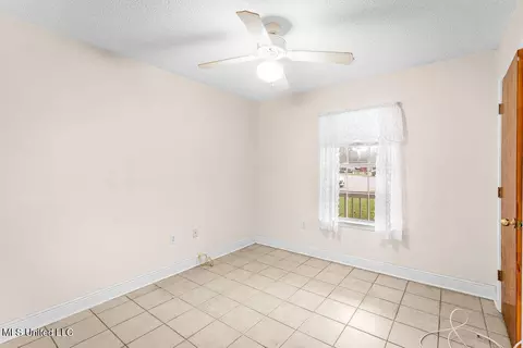4 Michael Ct, Long Beach, MS 39560 photo 18