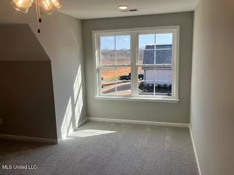 Bedroom - 1721 Baisley Dr, Nesbit, MS 38651 photo 5 of 5