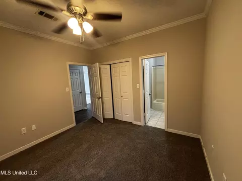 Bedroom - 30 Lakeside Pl, Brandon, MS 39047 photo 2 of 4