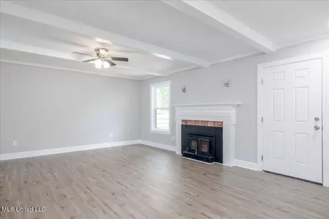 Living - 250 1st St, Webb, MS 38966 photo 2 of 5