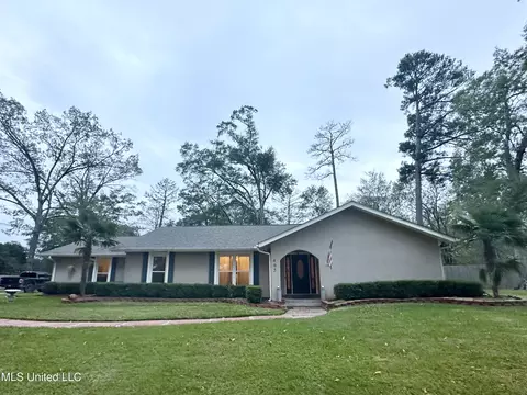 465 Cheyenne Ln, Madison, MS 39110 photo 1
