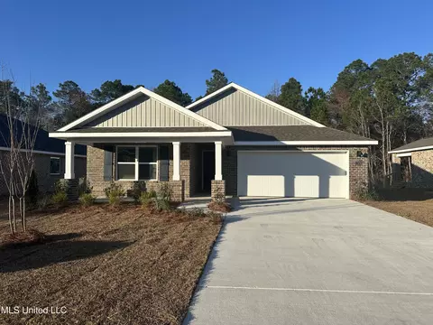 17970 Tingle Dr, Gulfport, MS 39503