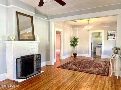 171 Lee St, Biloxi, MS 39530 photo 8