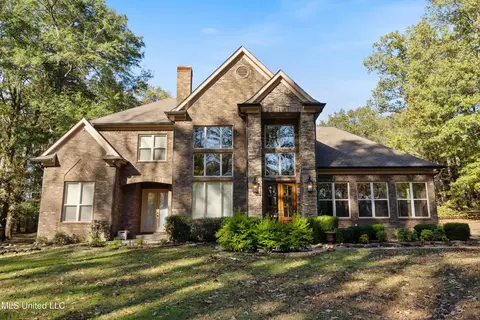 379 Golden Way, Coldwater, MS 38618