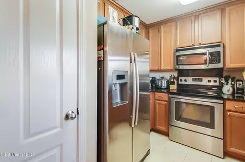 Kitchen - 21600 Briar Cliff Dr, Saucier, MS 39574 photo 2 of 2