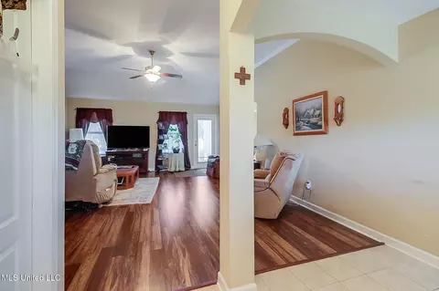 Entry Way - 21600 Briar Cliff Dr, Saucier, MS 39574 photo 1 of 2