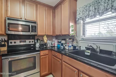 Kitchen - 21600 Briar Cliff Dr, Saucier, MS 39574 photo 1 of 2