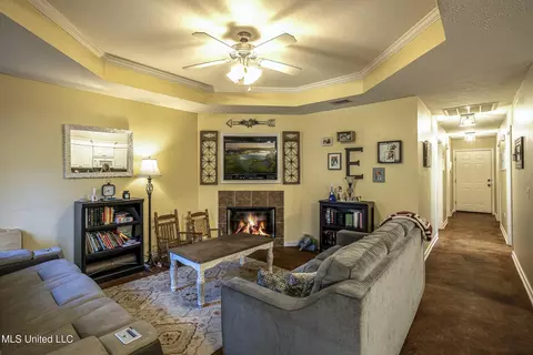 Living - 615 Lexington Dr, Florence, MS 39073 photo 1 of 2