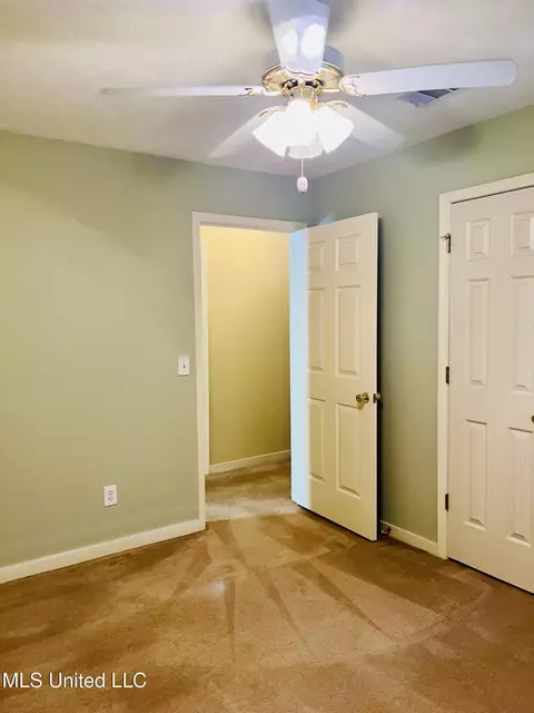 Bedroom - 2108 Meagan Dr, Byram, MS 39272 photo 3 of 6
