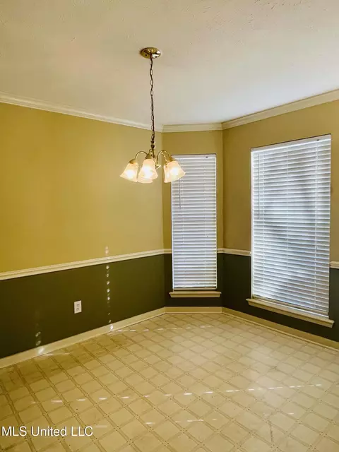 Dining - 2108 Meagan Dr, Byram, MS 39272 photo 2 of 2